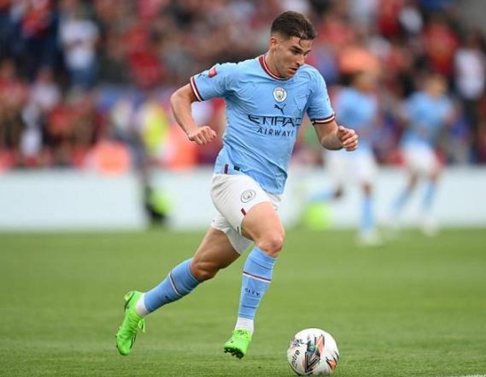 韦世豪：最后那个点球确实太牵强了；换个发型换个心情（韦世豪：末尾那次点球判罚过于牵强；换发型也换心情）