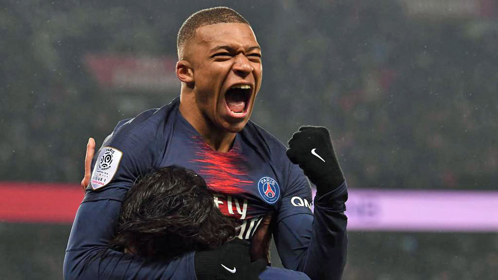 埃孔：尼日利亚足协结清欠款，全队团结一心备战比赛（埃孔：尼日利亚足协已结清欠薪，球队同心备战）