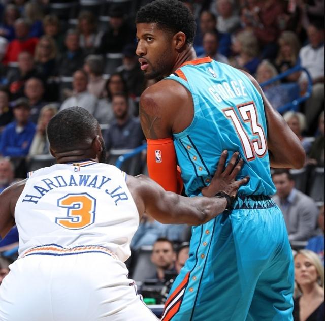 父亲：圣地亚哥从未讨论过离开的可能性，他在米兰很开心（父亲：圣地亚哥从未提及离队，他在米兰过得很开心）