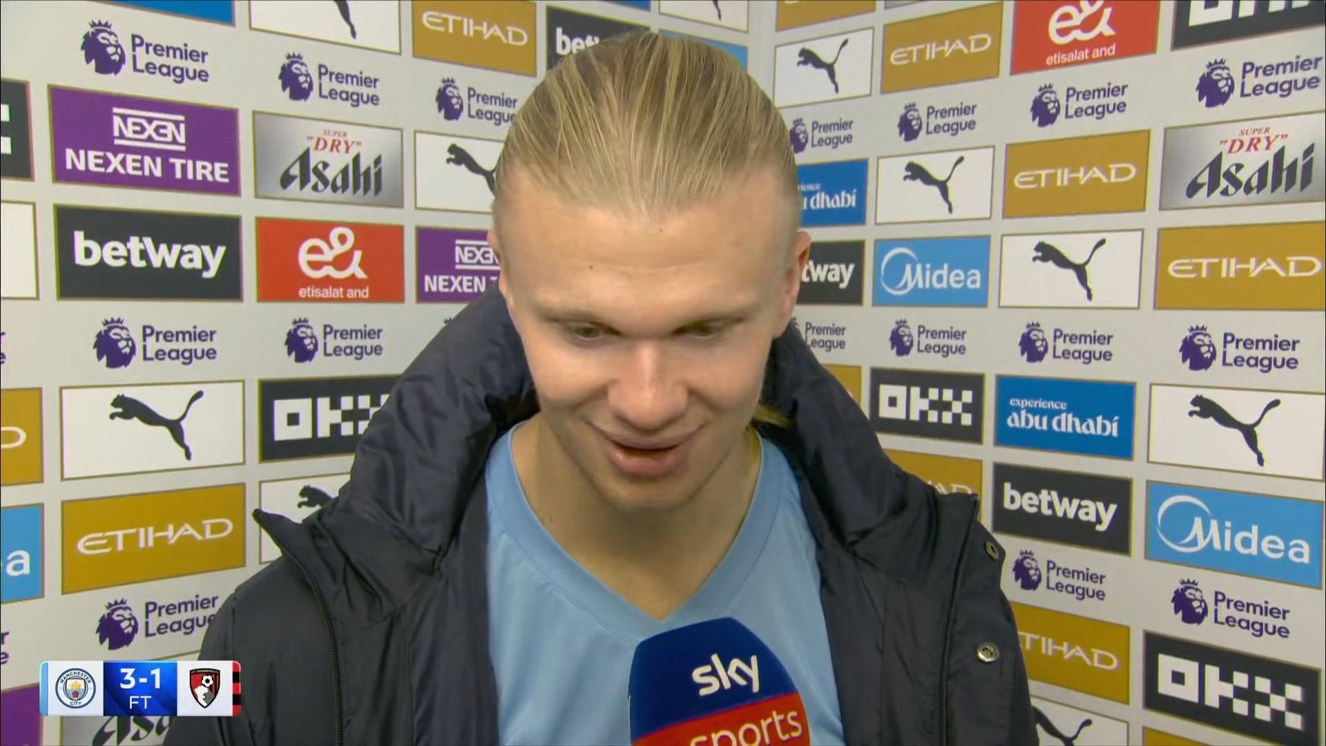 阿斯顿维拉主场2-1战胜阿森纳，延续连胜，双线作战表现亮眼。（阿斯顿维拉主场2-1力克阿森纳，连胜延续双线表现出色）