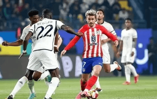 成功转型，米体：库普梅纳斯已成尤文不可或缺的组织型后卫