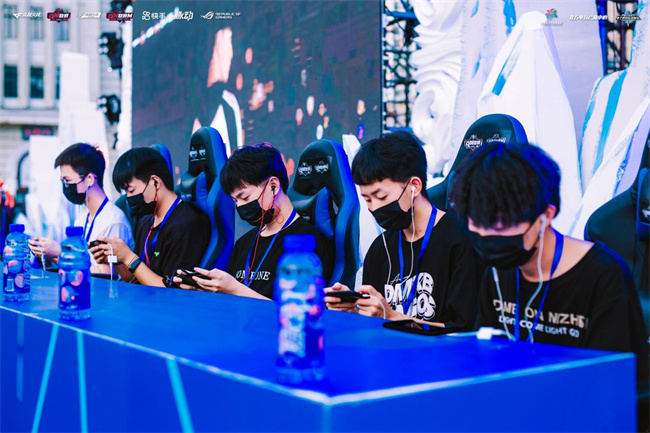 佛穿透了时 佛穿透了时